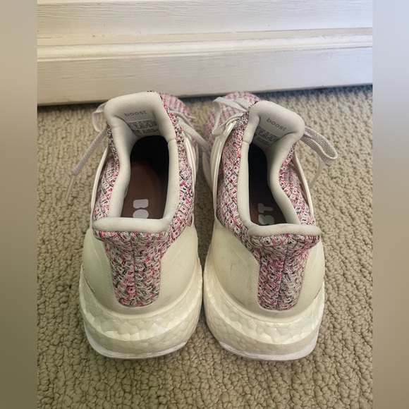 Adidas Pink Ultraboost - Picture 4 of 4